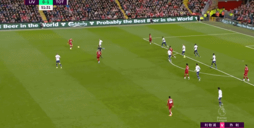 半场战报：尤文2-1卡利亚里，伊尔迪兹双响，弗拉霍维奇伤退