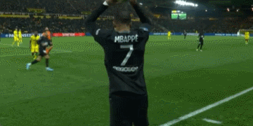 官方：青岛海牛外援拉德曼诺瓦茨自由身离队，转战匈牙利联赛